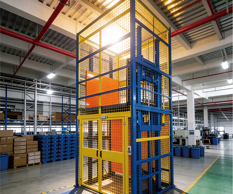Hydraulic Freight Elevator